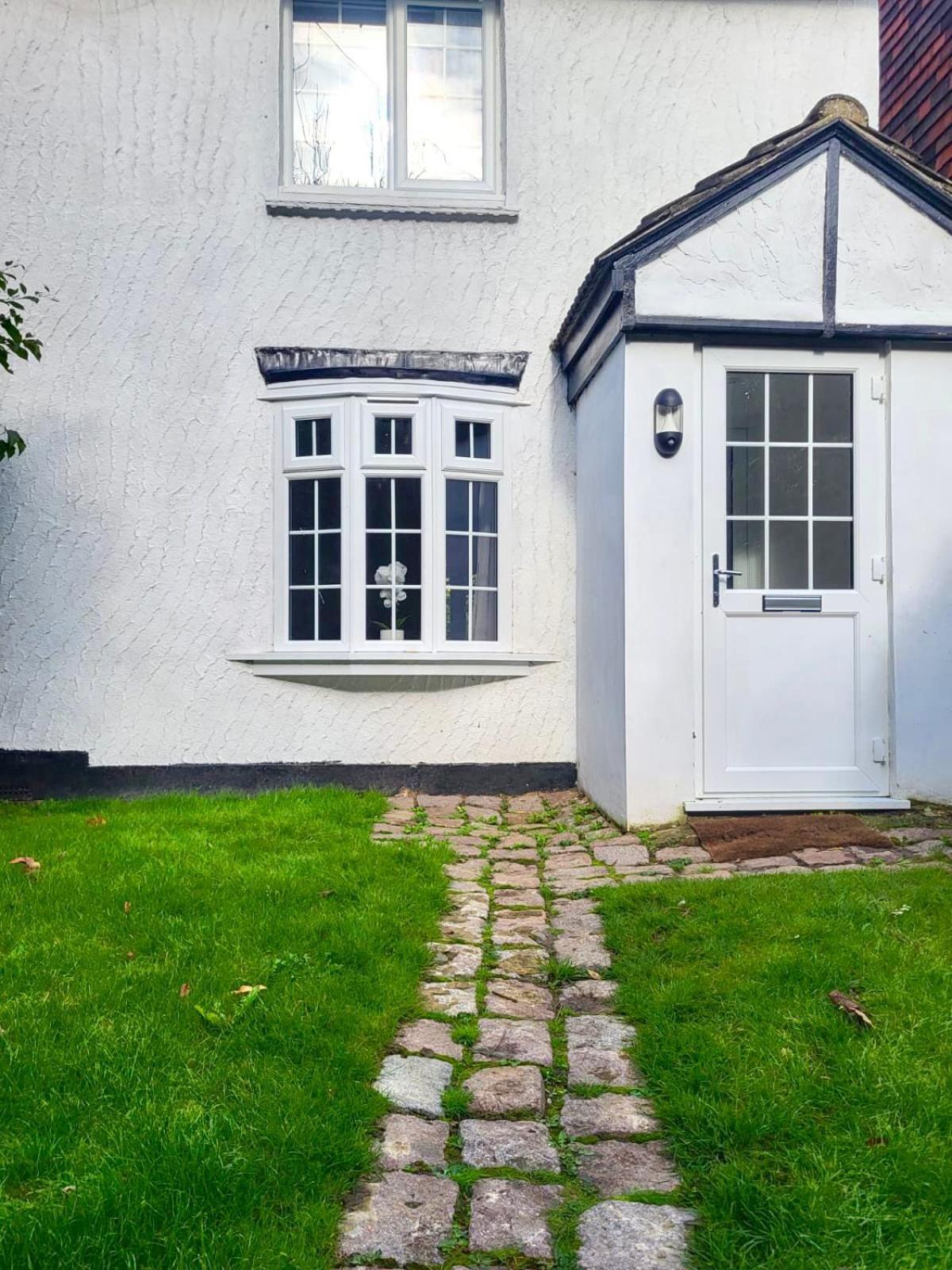 Parkgate Cottage Chelsfield Exterior photo